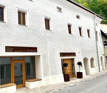 Hallein Apartment | the salt vis à vis