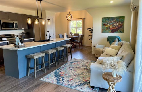 Campbellton House | The Salty Loft - Beautiful Oceanfront getaway!