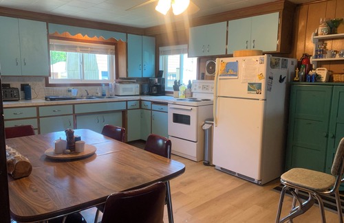 Long Point Cottage | The Sandbox on beautiful Lake Erie