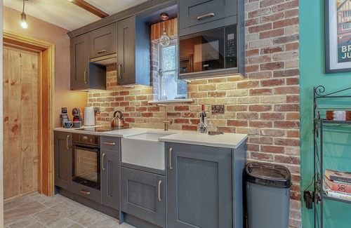 Bradwell-on-Sea Cottage | The School House Cottage