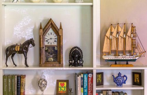 Manchester Center House | The School House - Walk to all Shops and Restaurants - New Remodel