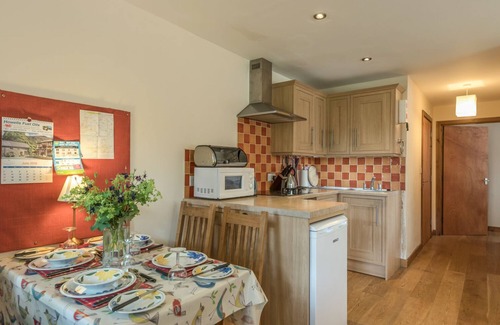 Bishops Castle Cottage | The Schoolhouse Bakehouse