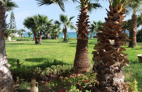Eastern Hammamet Apartment | The sea right at your feet near the city center