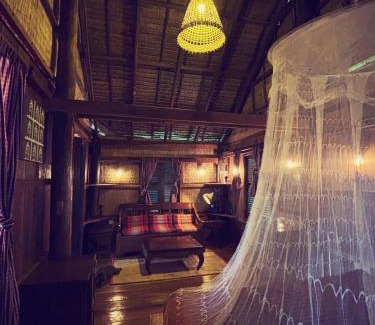 Pong Teuk Commune Bed & Breakfast | The Secret Garden Retreat