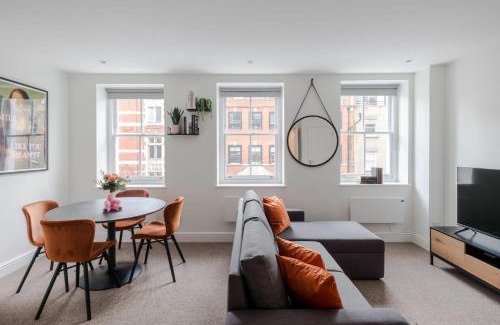 Fitzrovia Apartment | The Sensual Breeze - Fitzrovia - Frankie Says