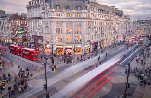 Fitzrovia Apartment | The Sensual Breeze - Fitzrovia - Frankie Says