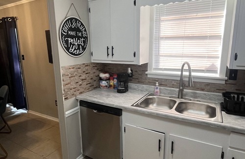 Greenville House | The 'Serene' Retreat has everything you need. You will feel like this is HOME!
