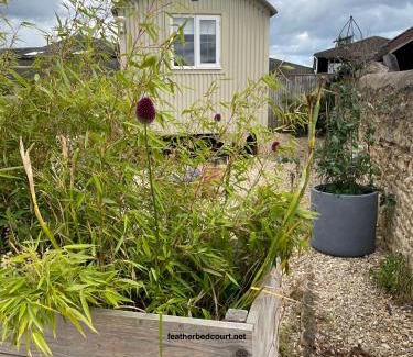 Brackley House | The Shepherd's Hut
