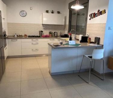 Beersheba Apartment | The Shining Star -A beautiful 3 bedroom apartment