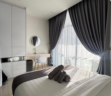 Downtown Kota Kinabalu Apartment | The Shore Kota Kinabalu by Ems Executive Suites Seaview