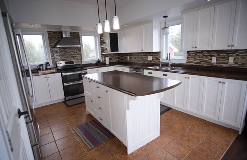 East Lawrencetown House | ★The Skyscape House★ beautiful & bright getaway