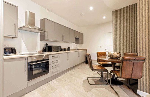 Leicester City Centre Apartment | The Sloane at Signature Suites