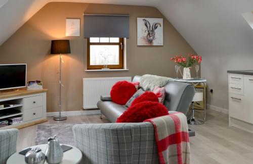Bathgate House | The Snug