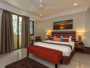 Male Hotel | The Somerset Hotel