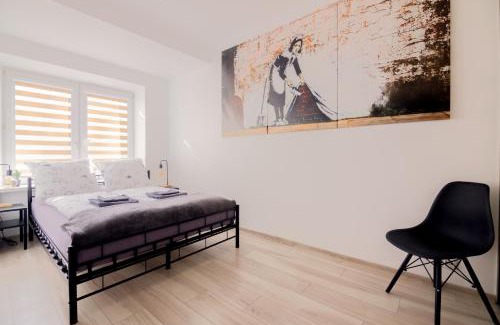 Nowa Huta Apartment | THE SOUL of Nowa Huta - free garage