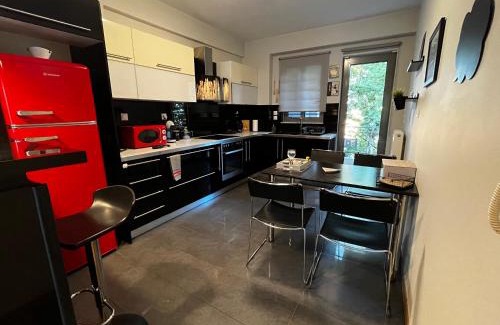 Sparta Apartment | The Spartan Penthouse