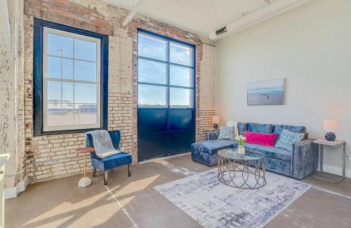 Newport News Apartment | The Speakeasy Downtown Newport News
