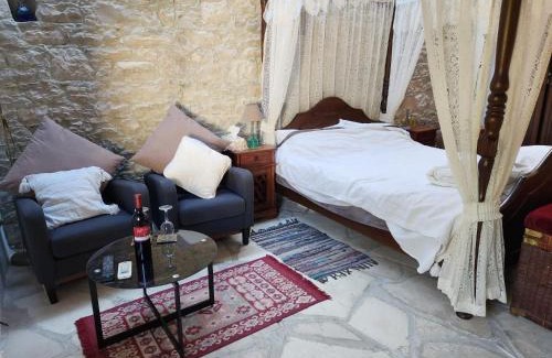 Laneia House | The Spidaki