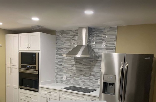 Waldorf House | The SPOT nIn the Gleneagle community of Waldorf Maryland near St. Charles Mall