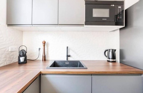 Asnieres-sur-Seine Apartment | The Square, Paris-Asnières - 10 min from Galeries Lafayette