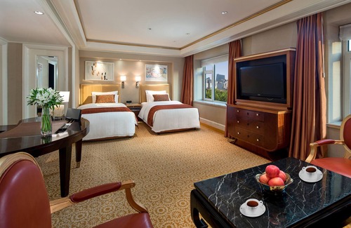 Chaoyangmen Hotel | The St. Regis Beijing