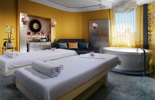 Santa Maria Novella Hotel | The St. Regis Florence