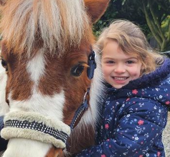 Dogdyke House | The Stable Annexe with hot tub & horses