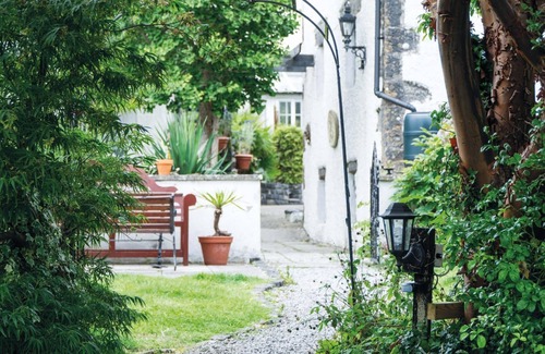 Penally Apartment | The Stable - One Bedroom Apartment - St Florence