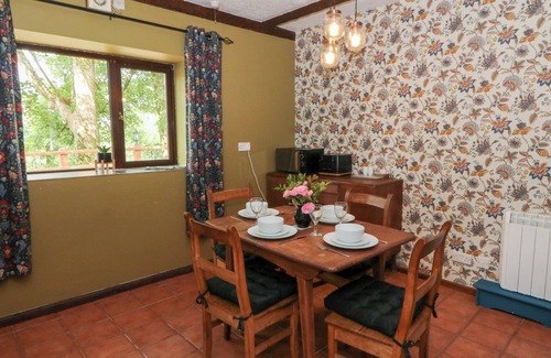 Llandysul Cottage | THE STABLE, pet friendly, character holiday cottage in Llandysul
