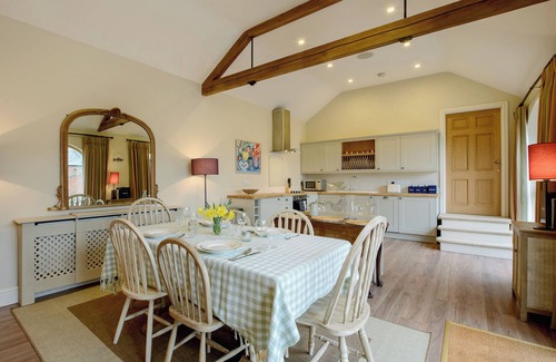 Great Doddington Cottage | The Stables at Weedon Hill Farm