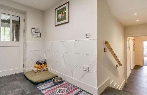 Eastgate House | The Stables