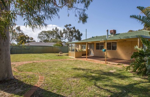 South Bunbury House | The Stables - Home Stay