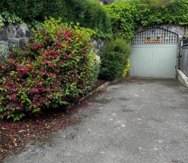 Kildare House | The Stables Kildare - adults only