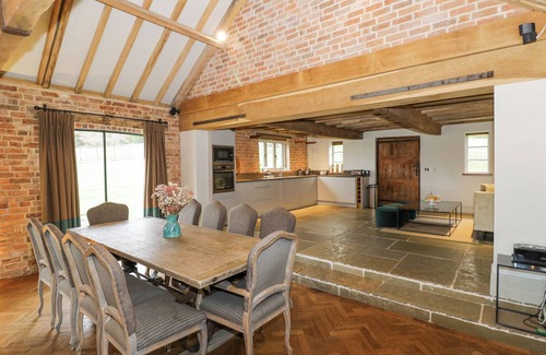 Moreton Cottage | THE STABLES, pet friendly, character holiday cottage in Welland