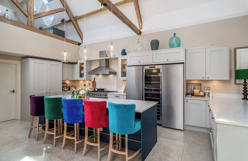 Cuddesdon Cottage | THE STABLES, pet friendly, luxury holiday cottage in Wheatley
