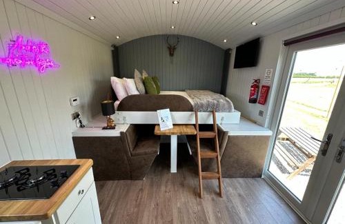 Wesham House | The Stag's Head - Shepherds Hut