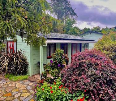 Collingwood Hotel | The Station House Motel