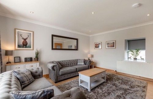 Rosyth House | The Steadings - by StayDunfermline