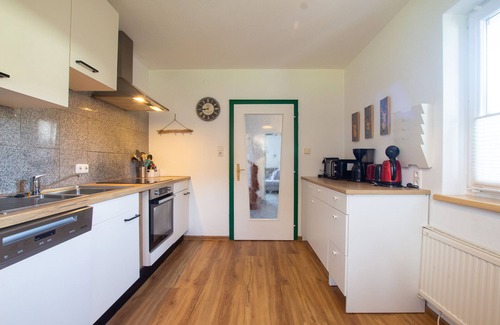Schuttdorf House | The Steinbock Lodge