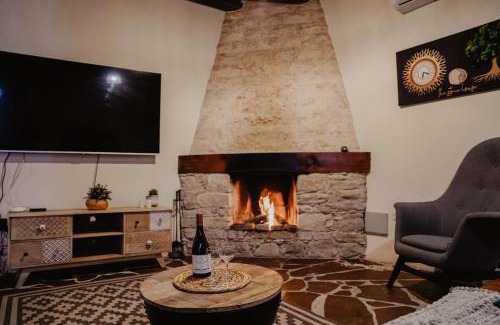 Monagri Villa | The Stonehouse Suites