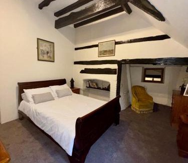 Petworth Hotel | The Stonemasons Inn