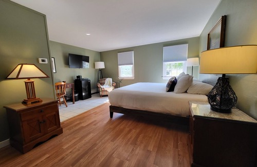 Stowe Area Hotel | The Stowe Village Inn