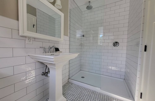 Stowe Area Hotel | The Stowe Village Inn