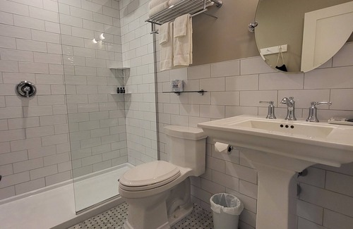 Stowe Area Hotel | The Stowe Village Inn