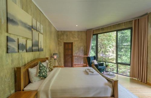 Mae On House | The Stream House