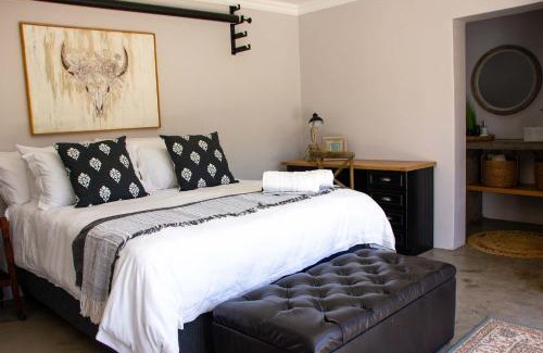 Cradock Apartment | The Studio Apartment