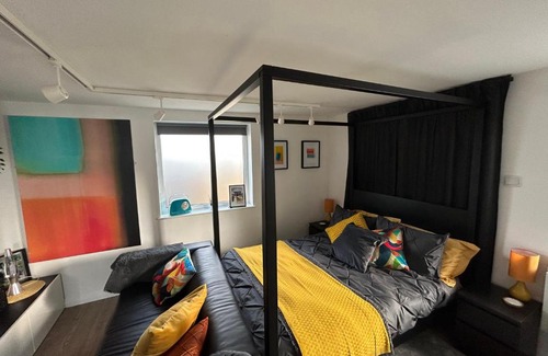 Grimsby Apartment | The Studio by Hip Haus