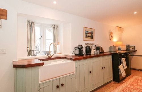 Shaftesbury Cottage | The Studio