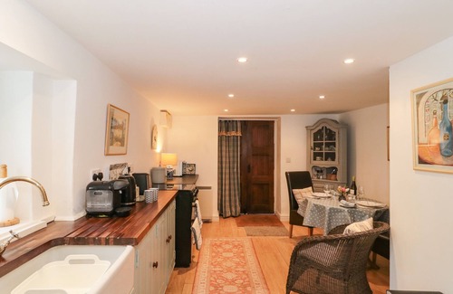 Shaftesbury Cottage | The Studio