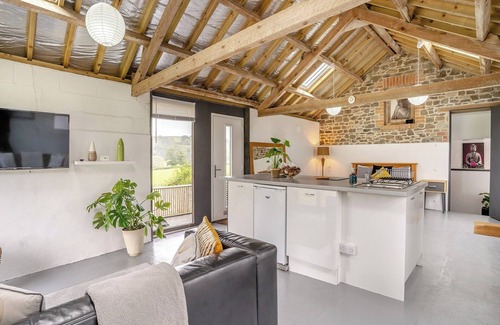 Pentrefelin Cottage | The Studio - UK44779